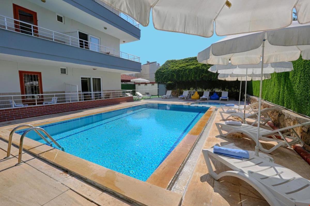 Azak Blue Otel Okurcalar Esterno foto