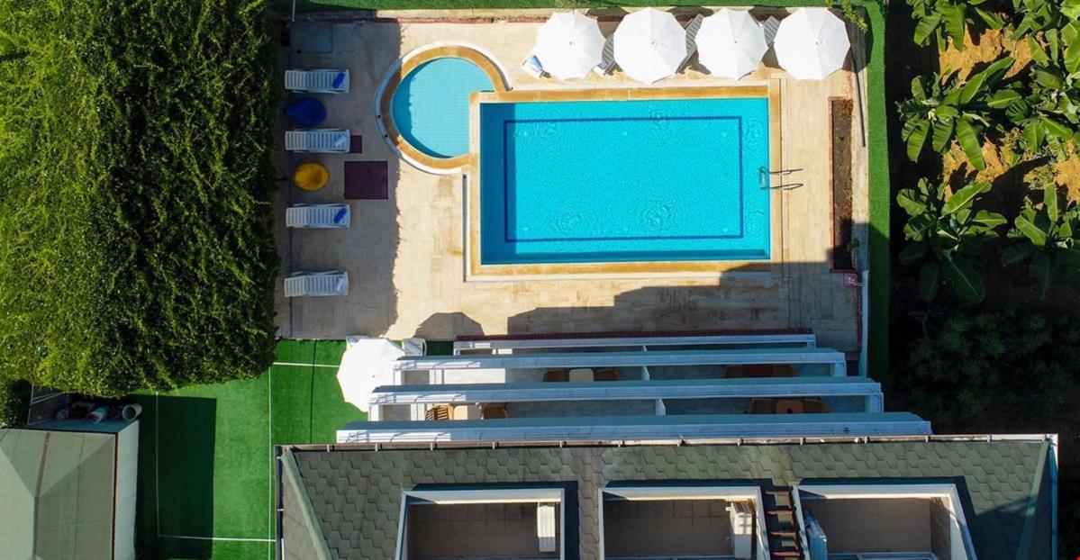 Azak Blue Otel Okurcalar Esterno foto